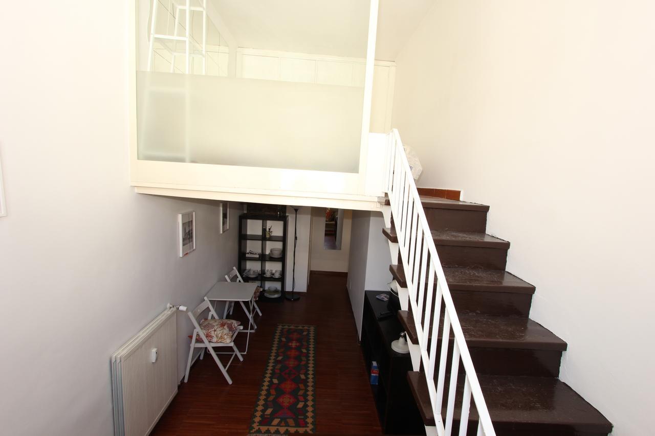 Penna Flats Rom